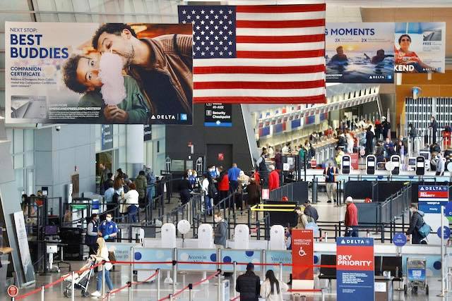 米国 旅行ルール、無料の自宅でのCOVID-19検査を追加へ