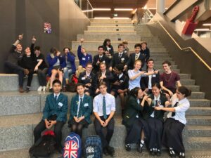 「夏休みに高校留学！英語力を伸ばし、異文化を体験するチャンス」
