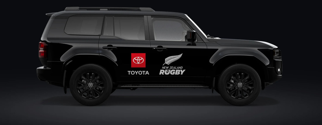 オールブラックスのトレーニングウェアにTOYOTAロゴが登場！